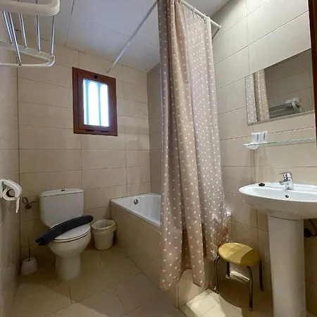 Guest house P&r Hostals Codolar Tossa de Mar