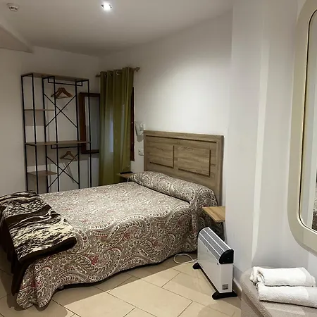 P&r Hostals Codolar Tossa de Mar