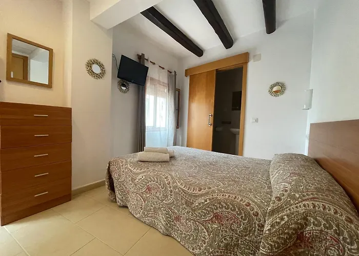 P&r Hostals Codolar 3* توسا ذي مار