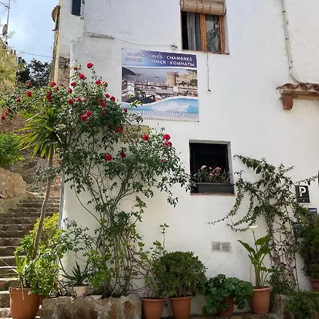 P&r Hostals Codolar 3*