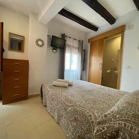 Guest house P&r Hostals Codolar 3*
