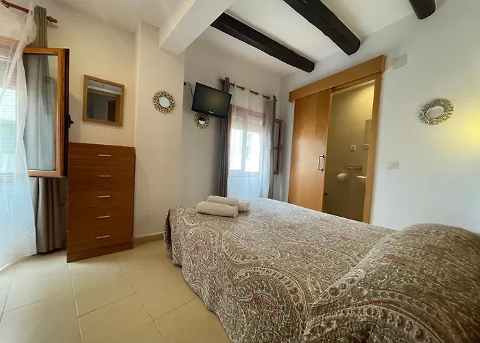 Guest house P&r Hostals Codolar 3*