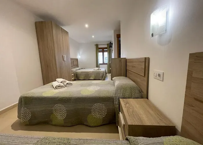 P&r Hostals Codolar Гостевой дом 3*